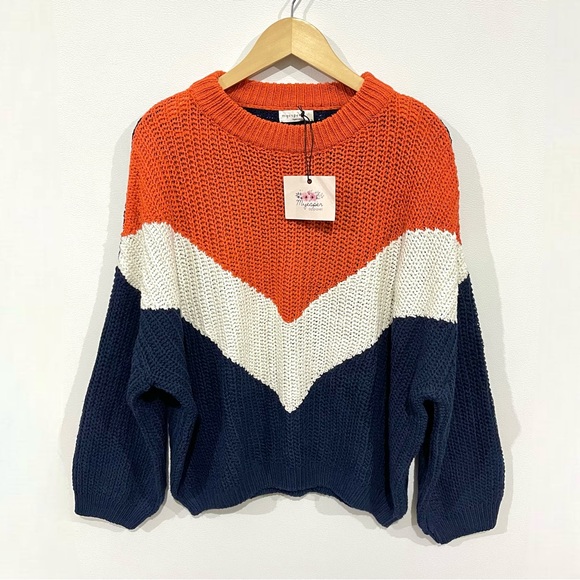 Myesper Apparel Chevron Color Block Cable Knit Crewneck Sweater - Picture 1 of 16